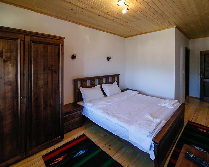 Калпаците - Kalpacite Guest Houses Skrebatno Exterior photo